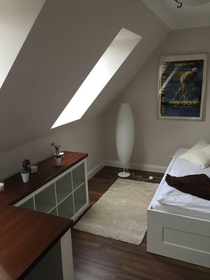 Zimmer Am Elberadweg Hambourg Extérieur photo